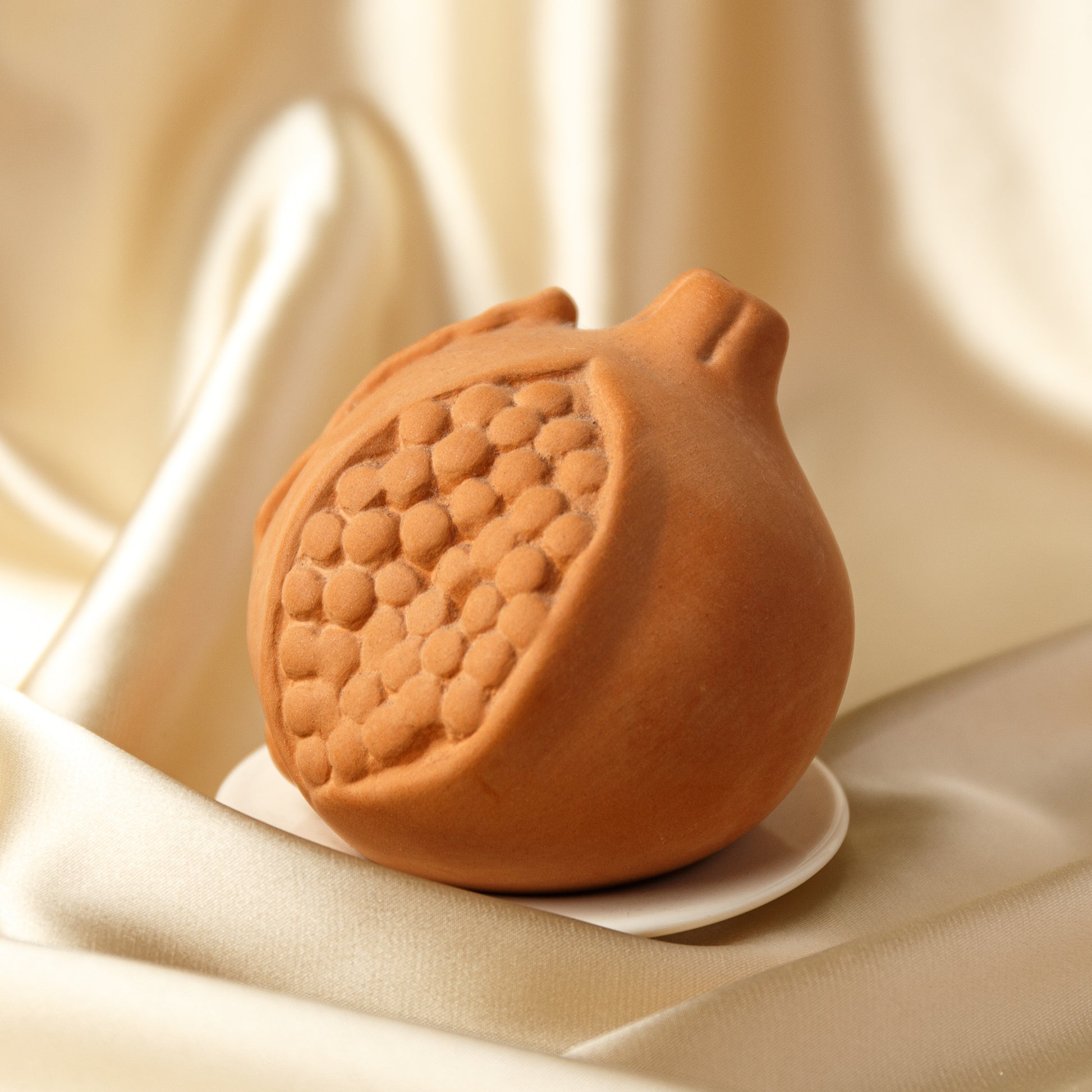 Alternate Image of Melograno in Scented Terracotta