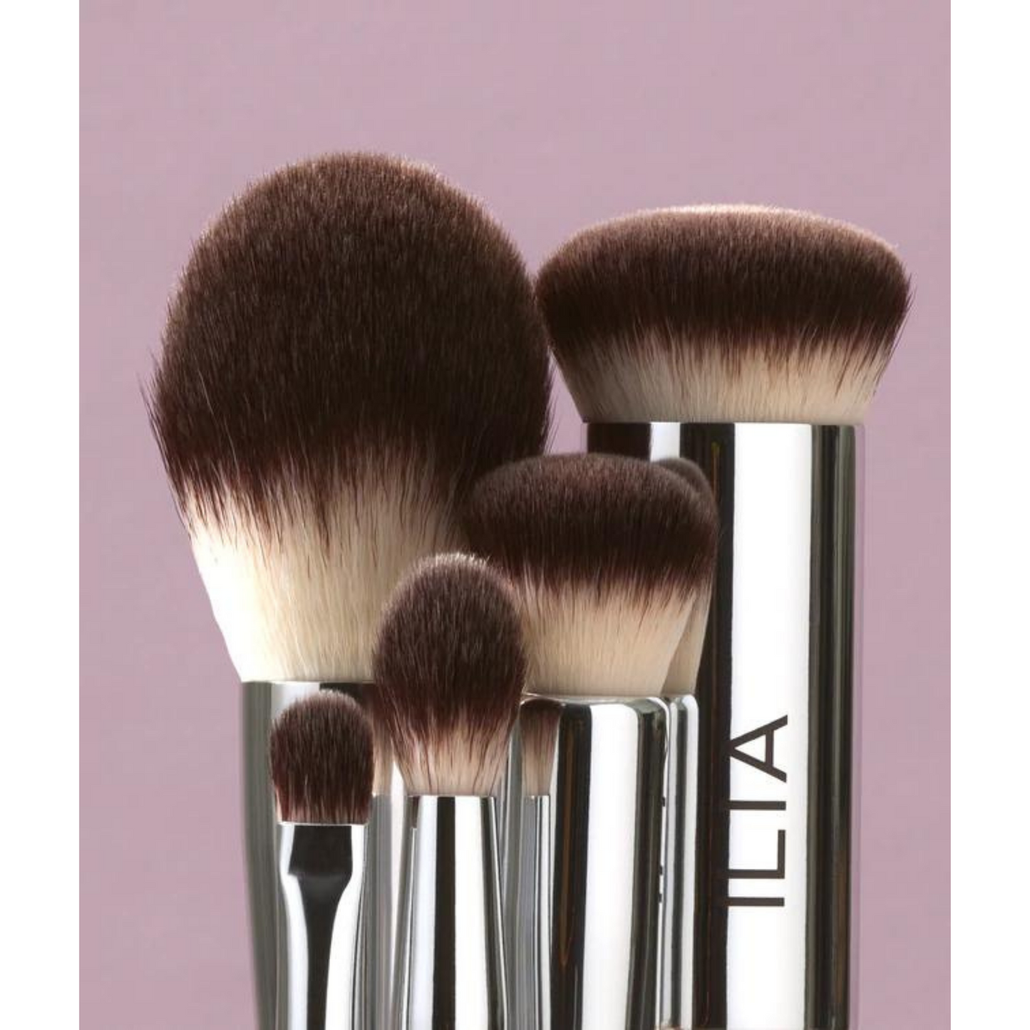 ILIA Finishing Powder Brush  #10078652